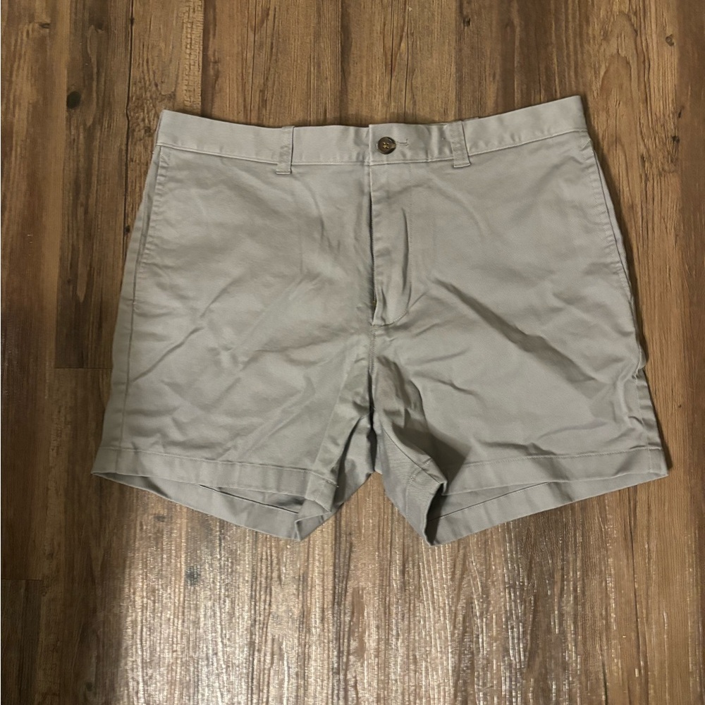 J. Crew Men’s Gray Shorts 5 Inch